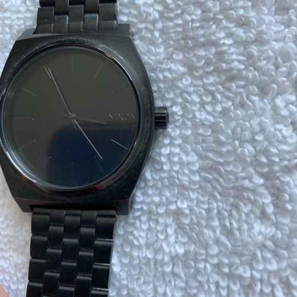 NIXON Time Teller Black on Black main image 4